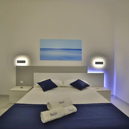 Royal Blue Apartment Порто Чезарео Екстериор снимка